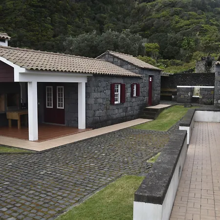 Casas Da Faja * Praia do Norte