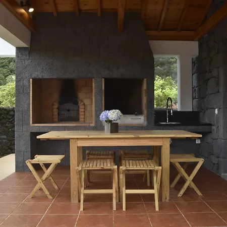 Casas Da Faja Ferienhaus *