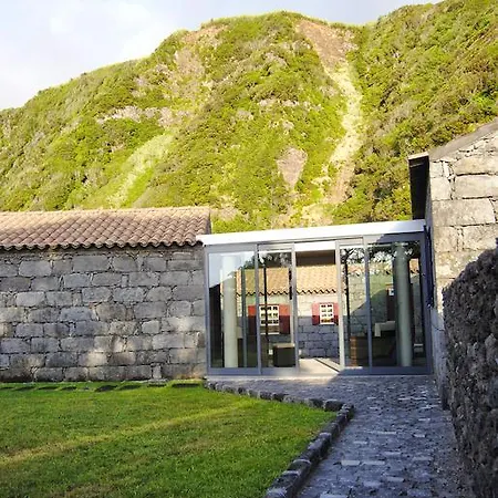 Vakantiehuis Casas Da Faja *