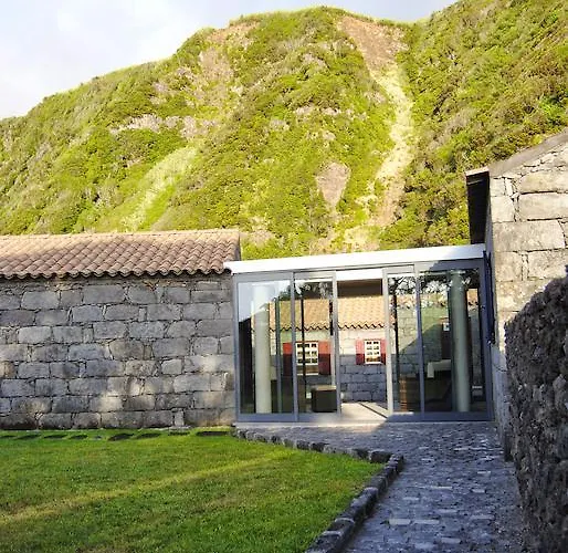 Holiday home Casas Da Faja *